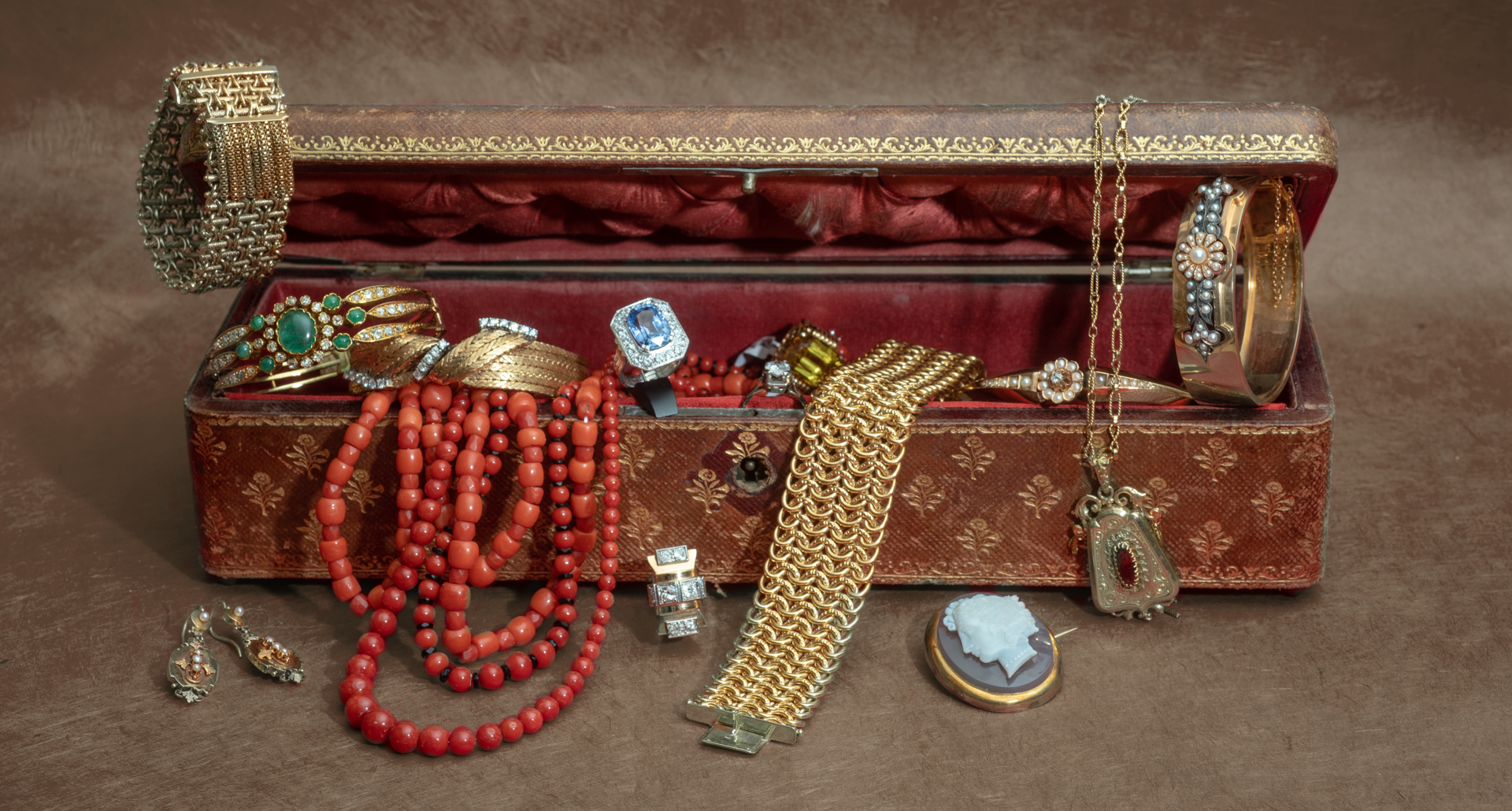 Bijoux anciens
